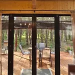 Holiday home 2 Bedroom Stunning In Gralewo-stacja Uzdowo