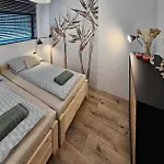 2 Bedroom Stunning In Gralewo-stacja *