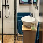 Holiday home 2 Bedroom Stunning In Gralewo-stacja